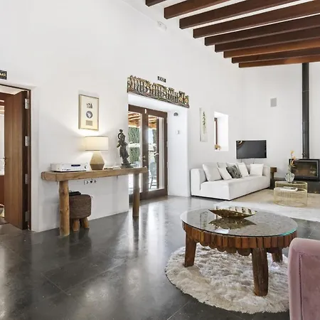 Ravishing Ibiza Cel Blau 9 Bedrooms Private Pool Beautiful Country Views Santa Eulalia וילה