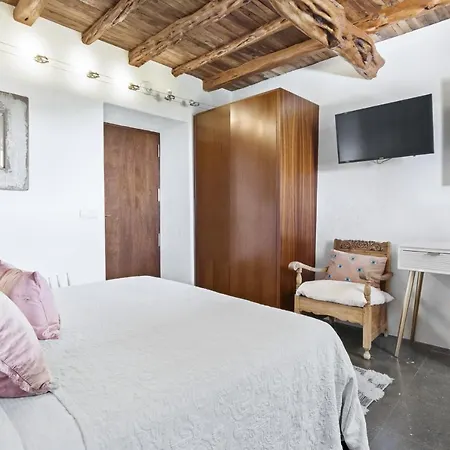 Ravishing Ibiza Cel Blau 9 Bedrooms Private Pool Beautiful Country Views Santa Eulalia וילה *