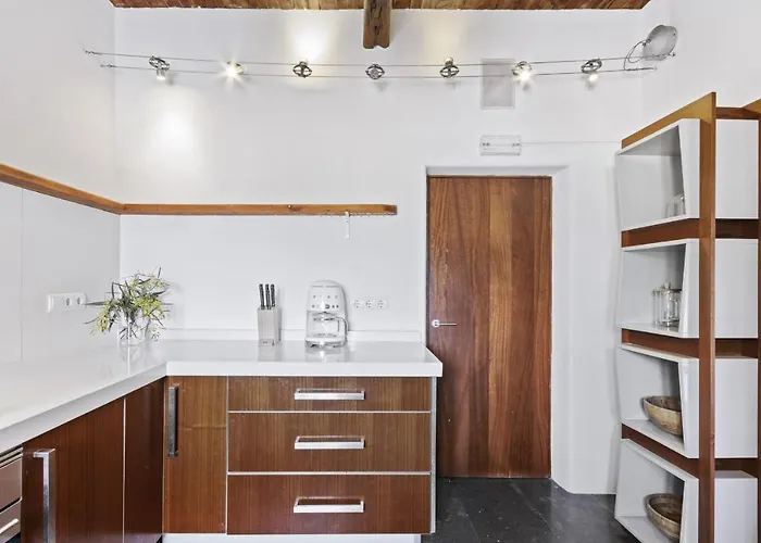 Ravishing Ibiza Cel Blau 9 Bedrooms Private Pool & Beautiful *