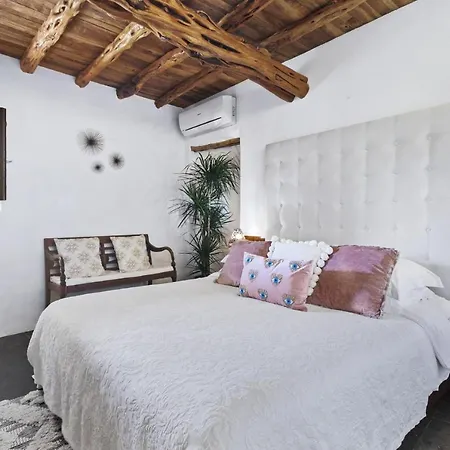 Ravishing Ibiza Cel Blau 9 Bedrooms Private Pool Beautiful Country Views Santa Eulalia Villa