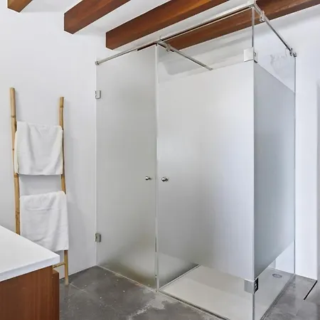 Ravishing Ibiza Cel Blau 9 Bedrooms Private Pool & Beautiful